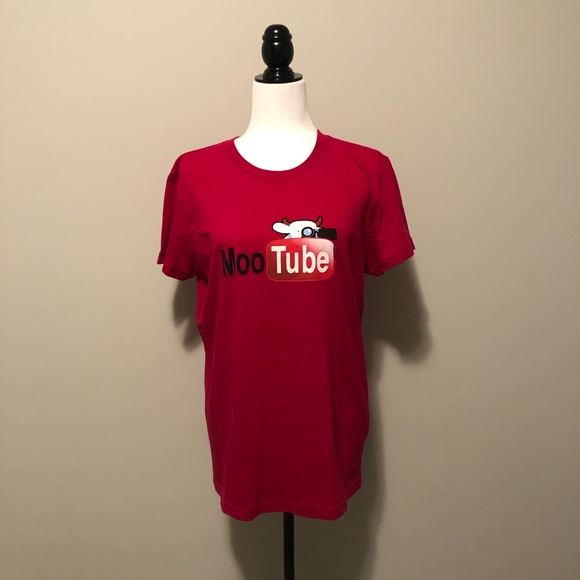 Cows Ice Cream T-shirt from P. E. I. Excellent Quality - Picture 1 of 8
